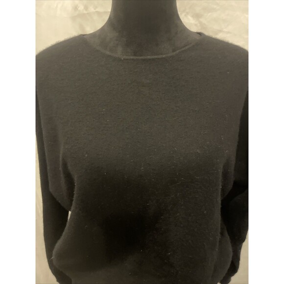 PRIVE 100% CASHMERE ROUND NECK SWEATER LUXURY MINIMALIST SOFT PREPPY COASTAL MED - Picture 3 of 7